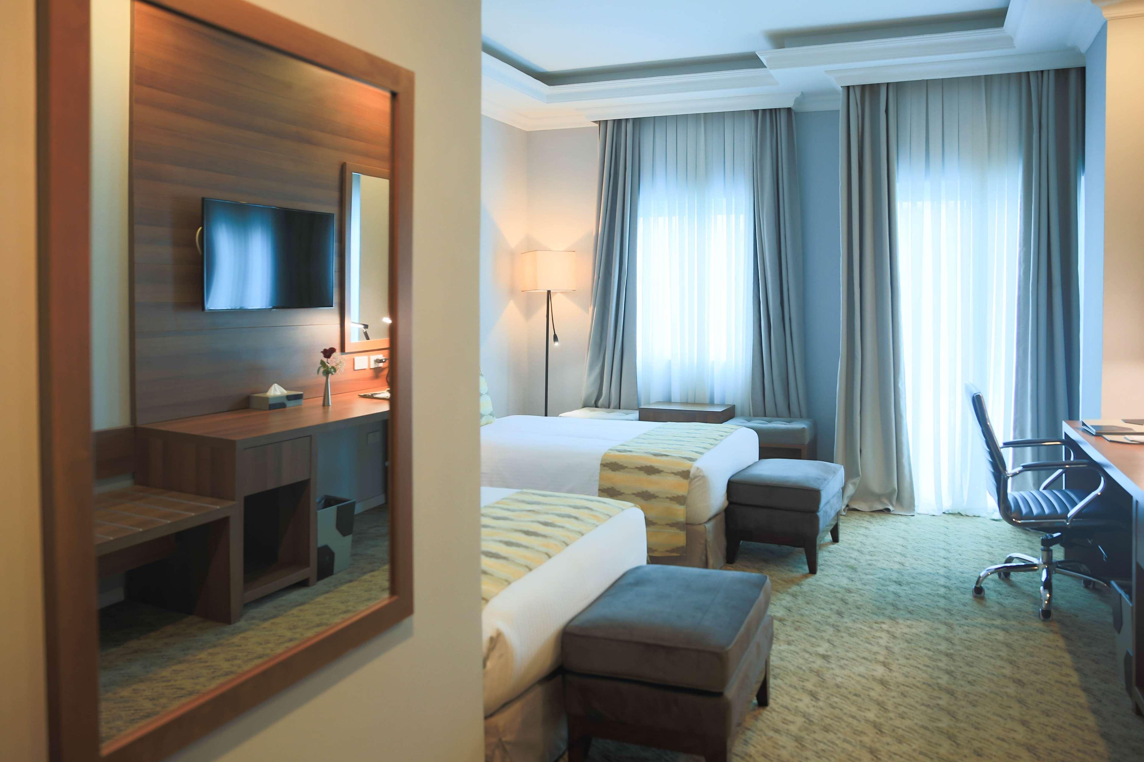 Swiss Inn Nexus Hotel Addis Ababa Ngoại thất bức ảnh